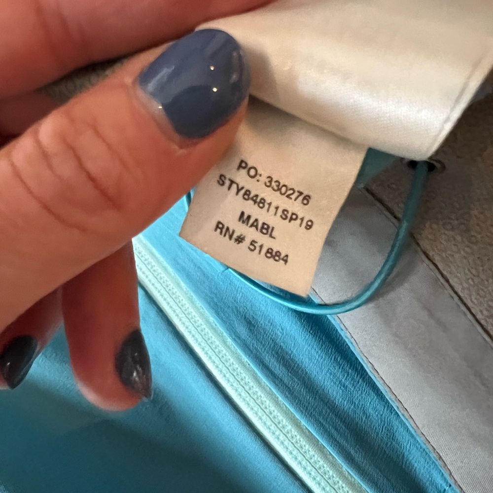 Lightweight Rain/Wind Jacket - image 3